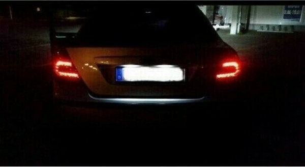 LED Upgrade Design Rückleuchten für Ford Mondeo MK3 00-07 schwarz/rauch